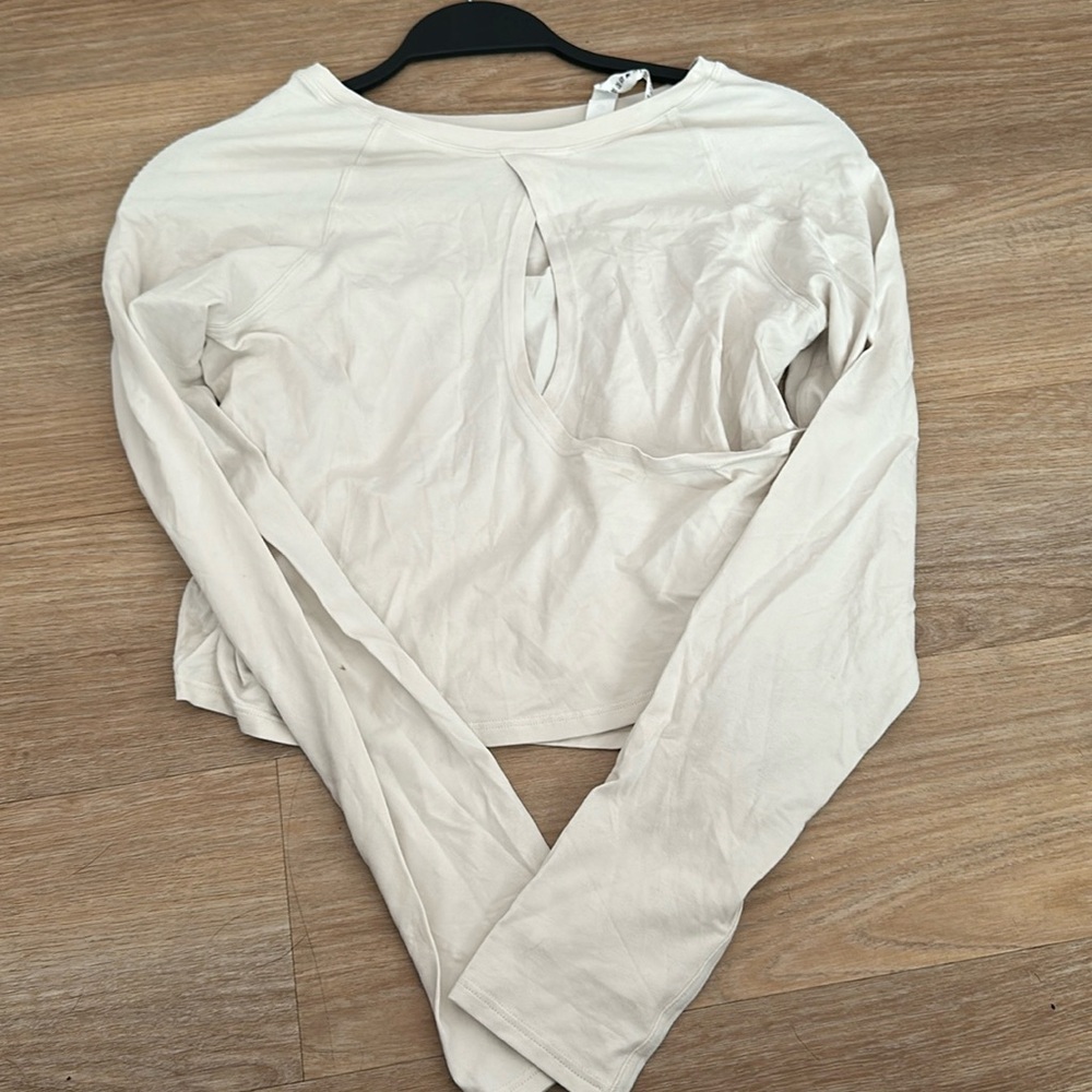 Lululemon cross open back long sleeve crop
